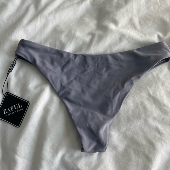 Grey bikini bottoms - Picture 2 of 3